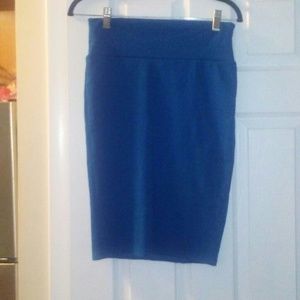 Blue LuLa Roe Cassie